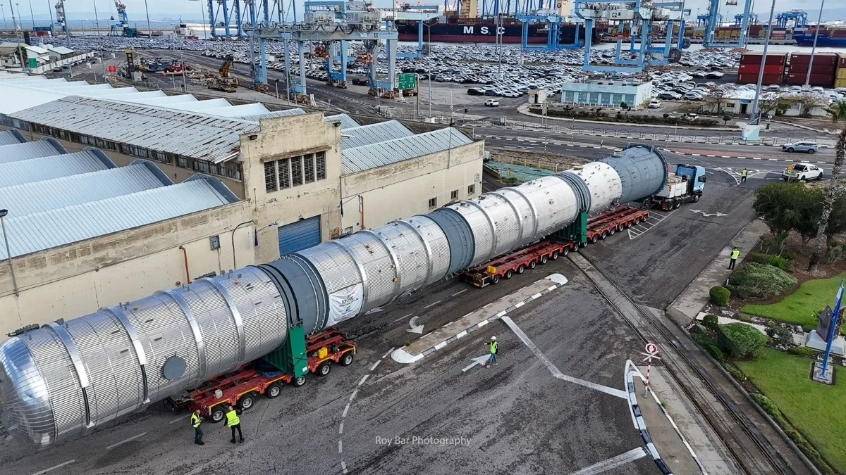 Fridenson Group Concludes Giant Project in Haifa: Exceptional Cargo Import and Transport for Bazan Group